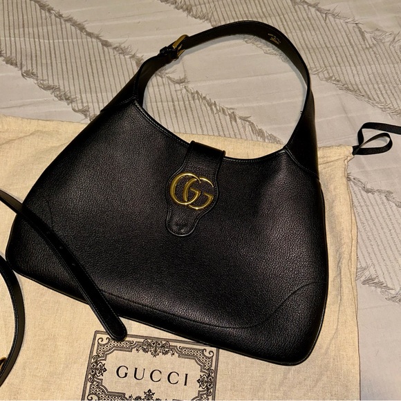 GUCCI Handbag - Picture 4 of 11